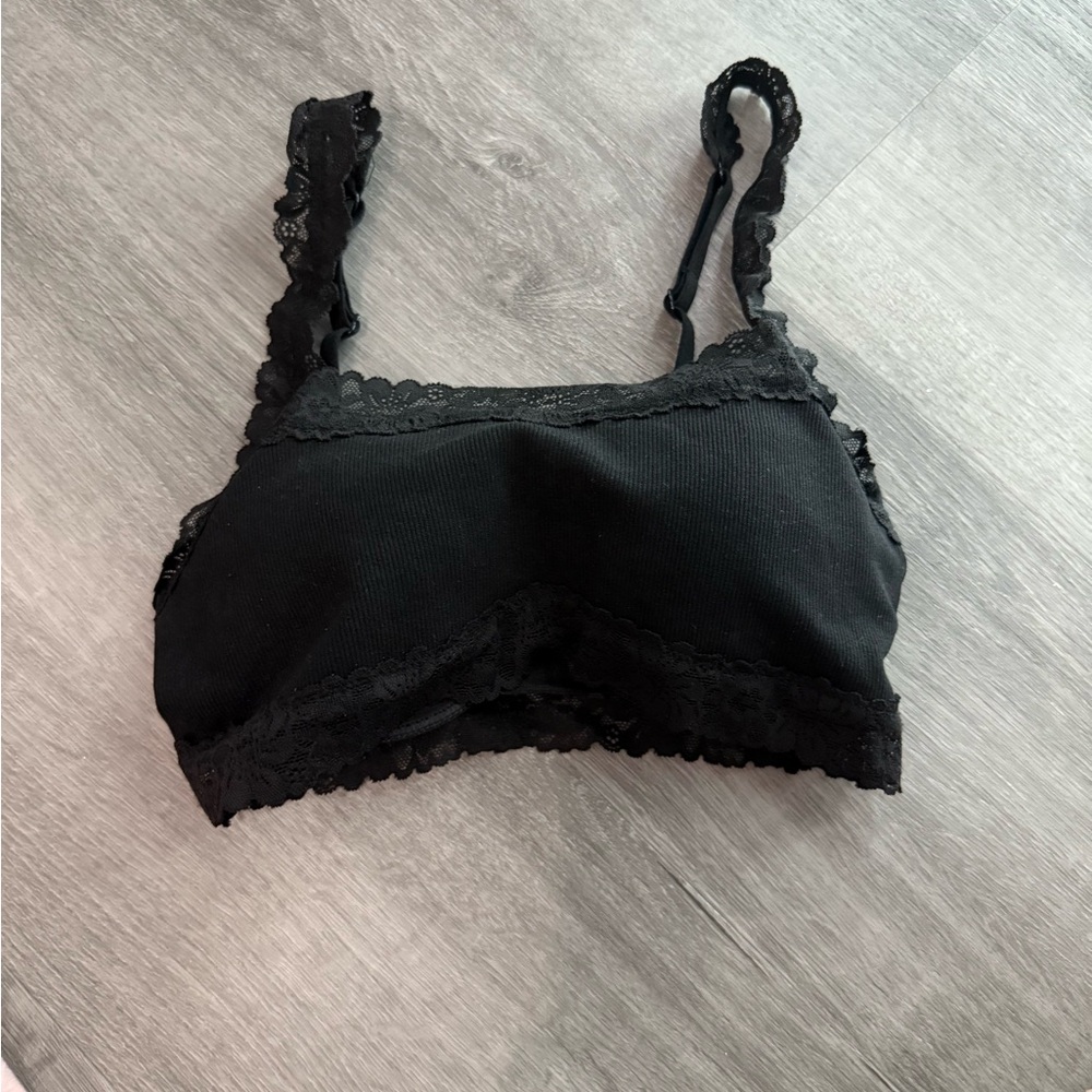 Victoria's Secret Black Seamless Bra